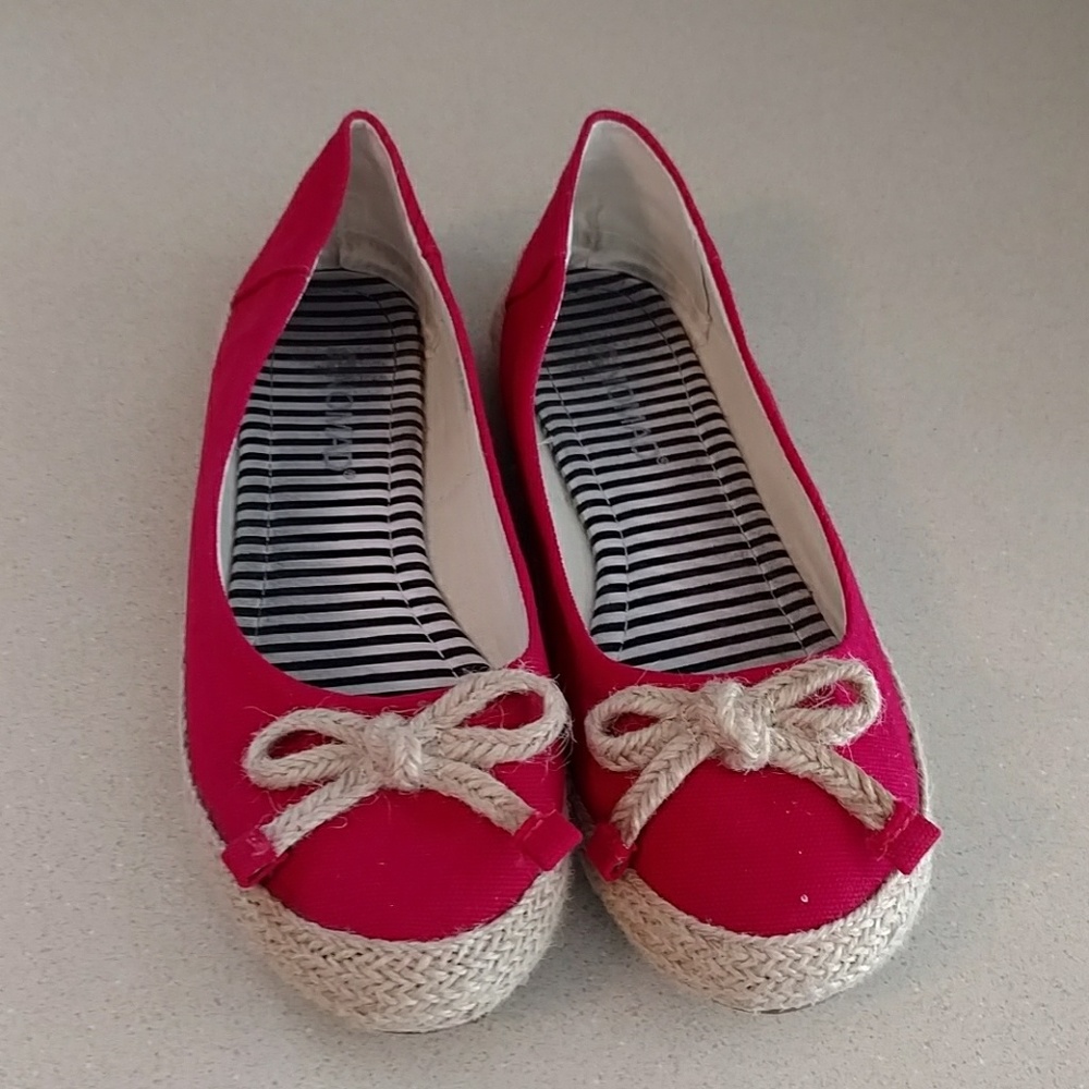 Nomad red flats